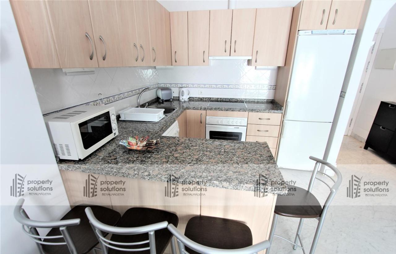Playa 1º Linea Playa- Apartamento Duplex En Pleno Corazon De La Carihuela Torremolinos Luaran gambar