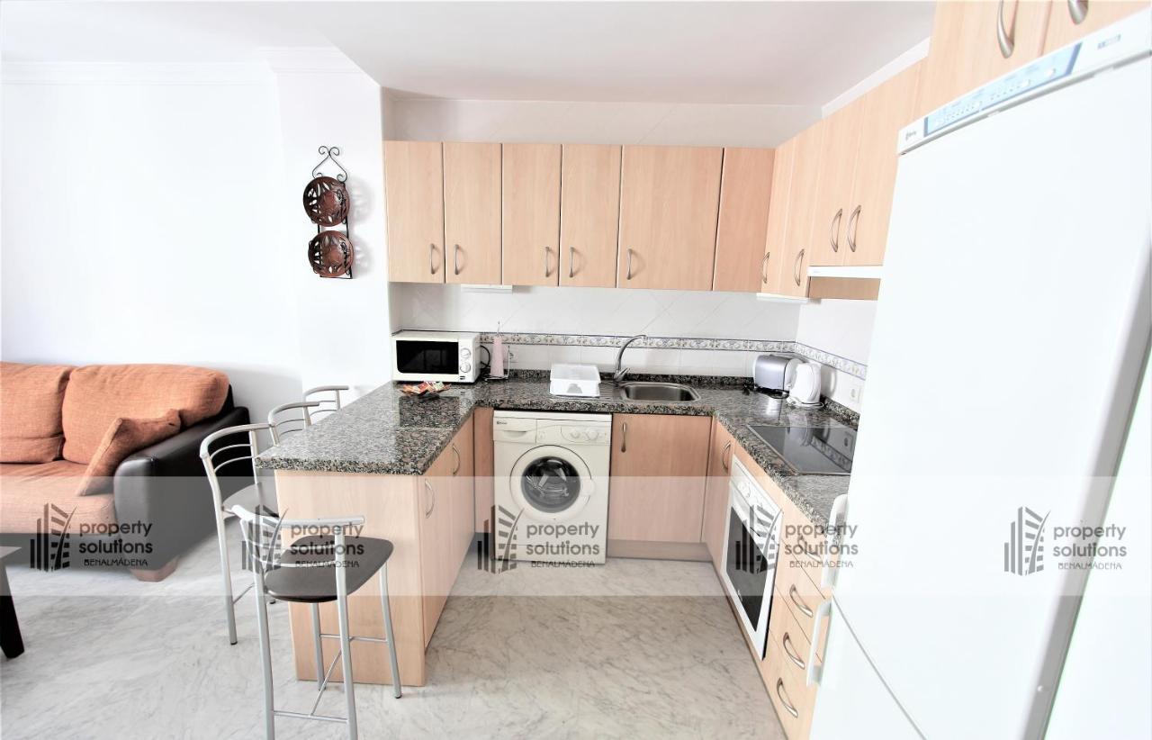 Playa 1º Linea Playa- Apartamento Duplex En Pleno Corazon De La Carihuela Torremolinos Luaran gambar